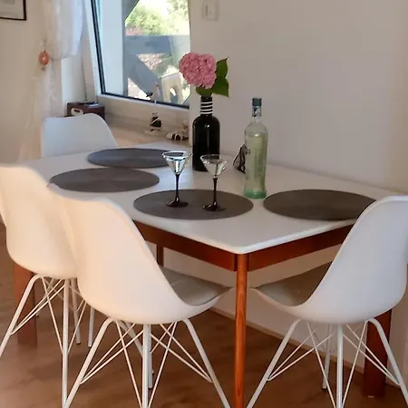 Z Ogrodem I Jacuzzi Kiezliny