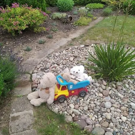 Z Ogrodem I Jacuzzi شقة